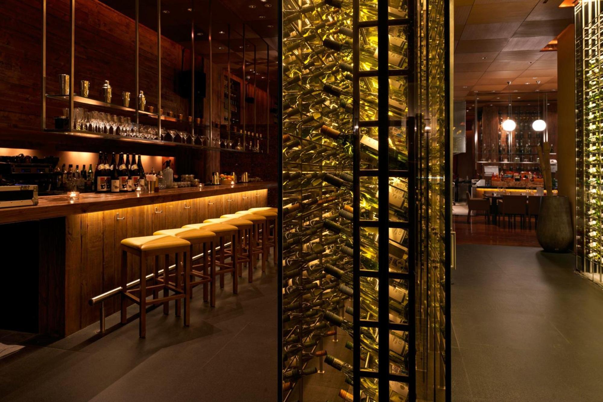 The Ritz-carlton Abu Dhabi, Grand Canal Resort 5*