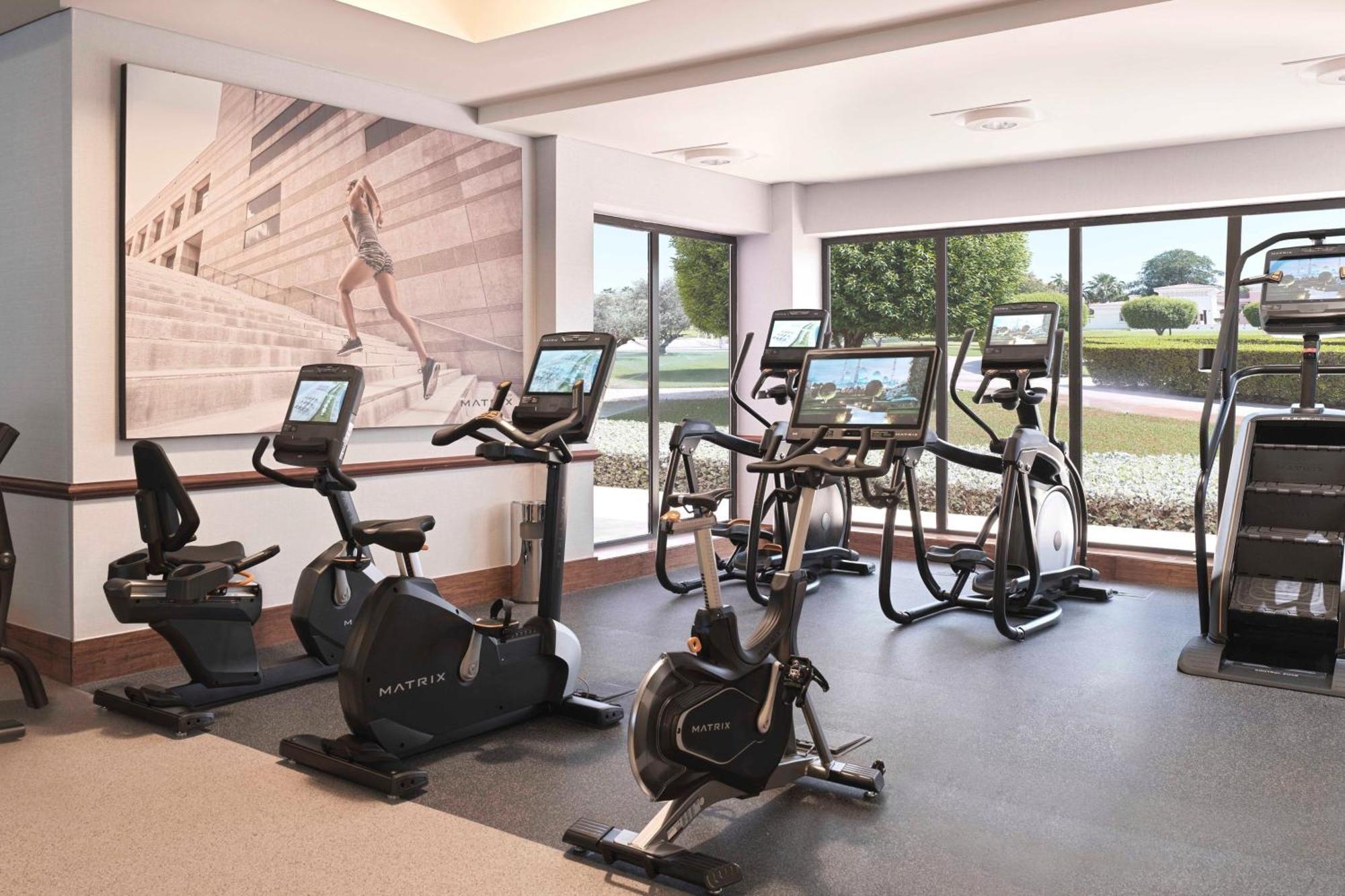 The Ritz-carlton Abu Dhabi, Grand Canal Station touristique 5*