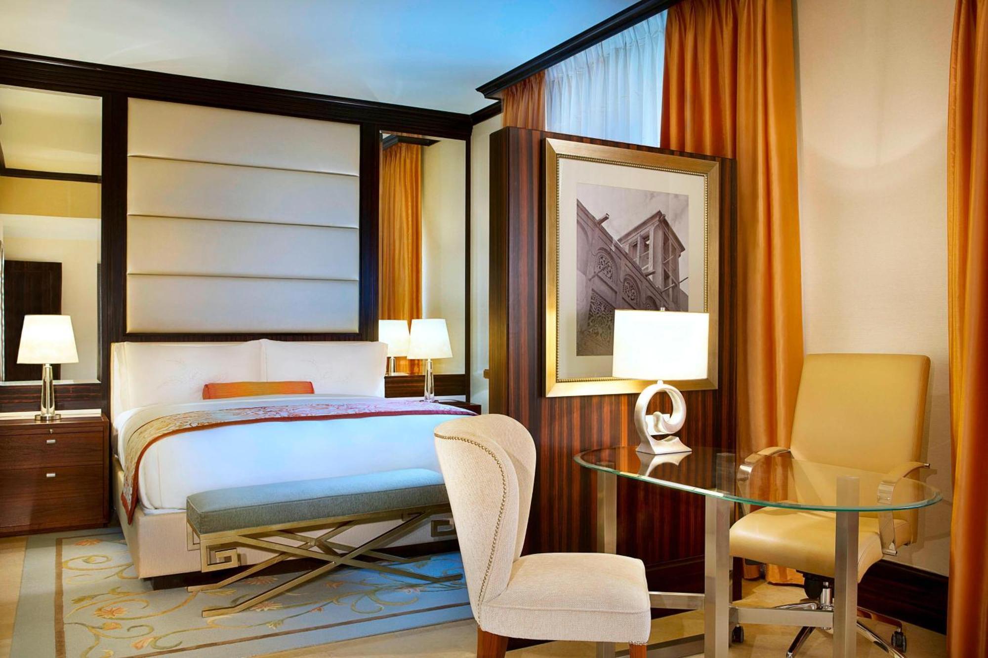 Resort The Ritz-carlton Abu Dhabi, Grand Canal