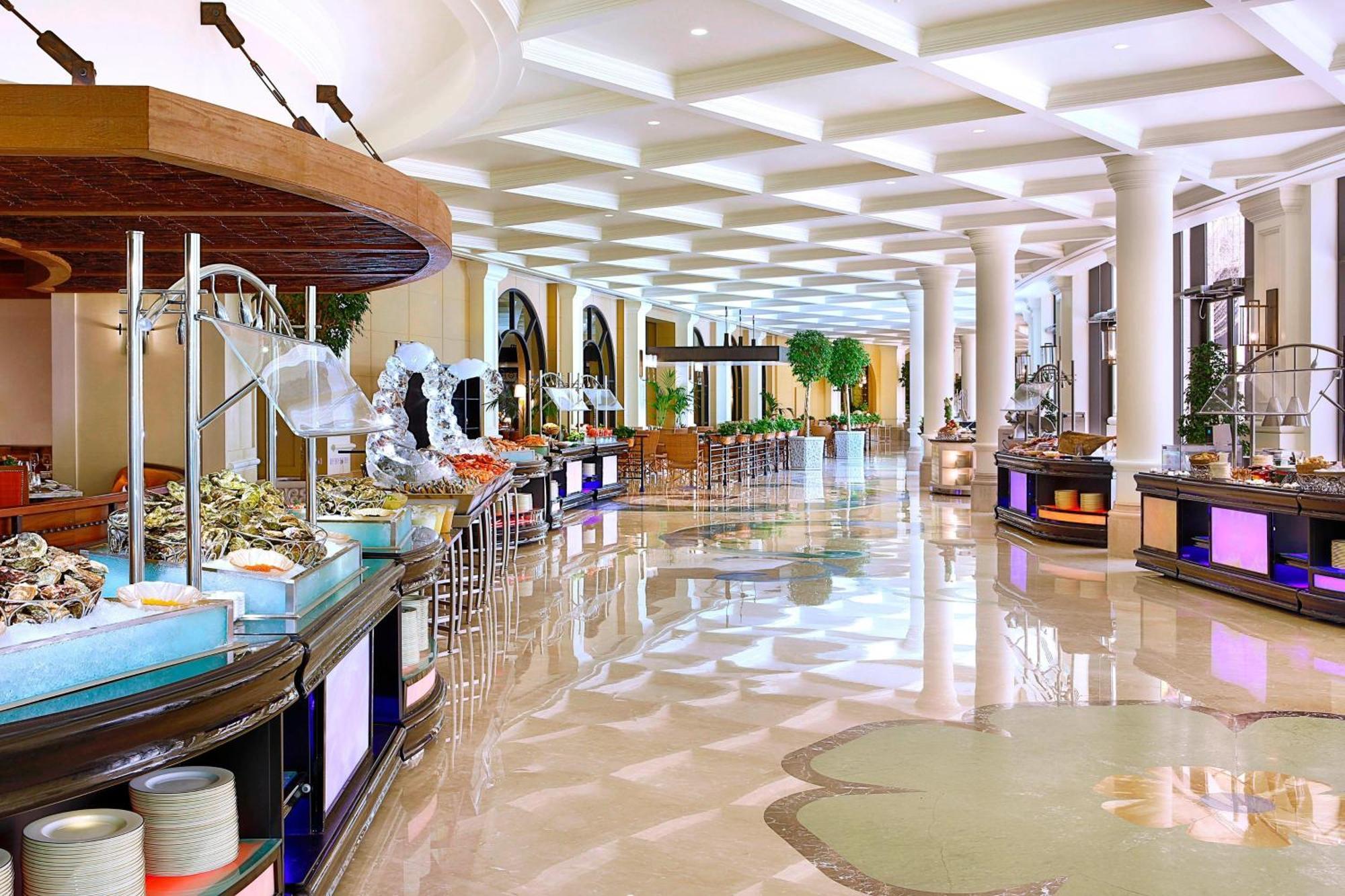 The Ritz-carlton Abu Dhabi, Grand Canal 5*