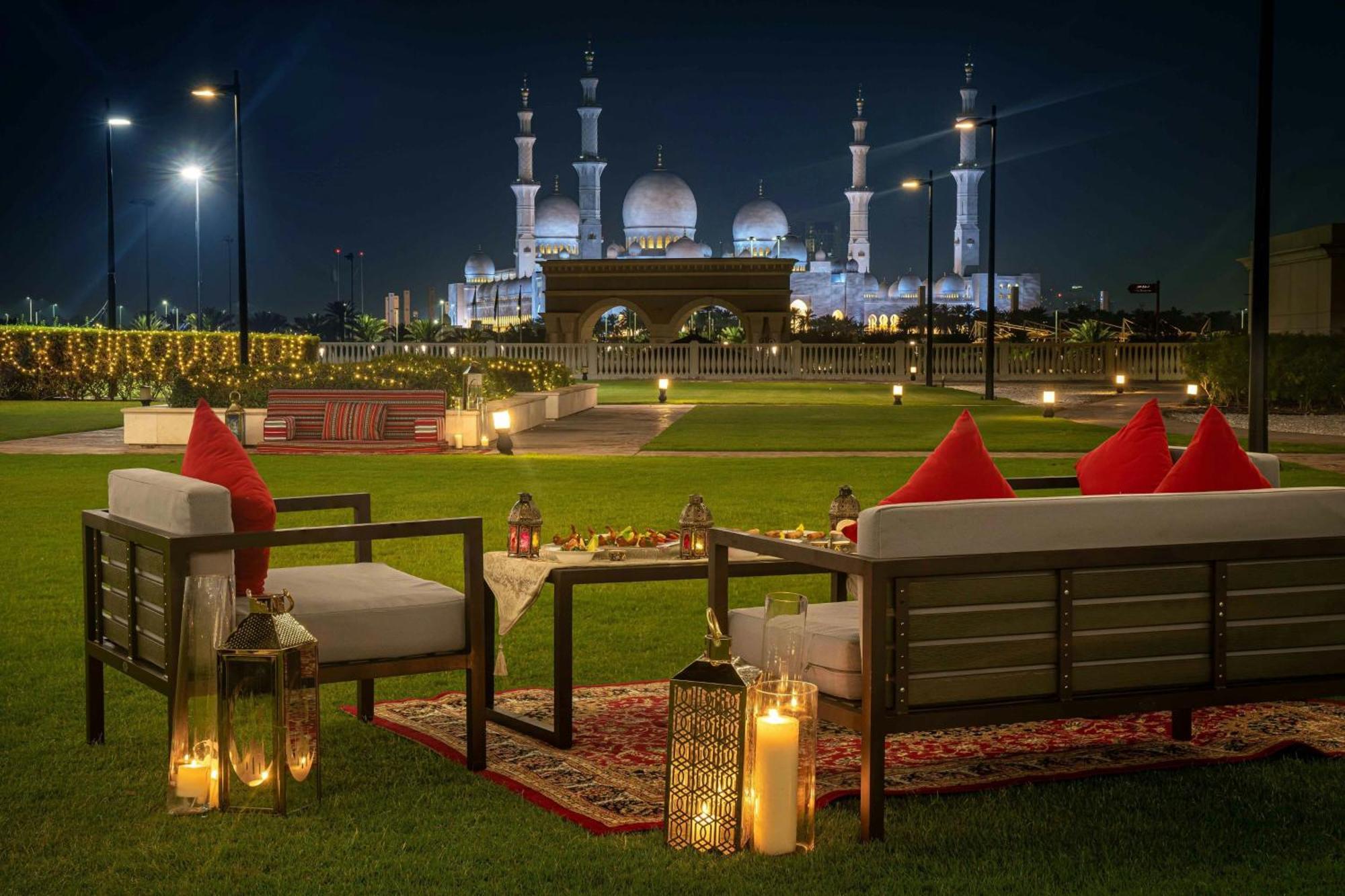 Station touristique The Ritz-carlton Abu Dhabi, Grand Canal 5*