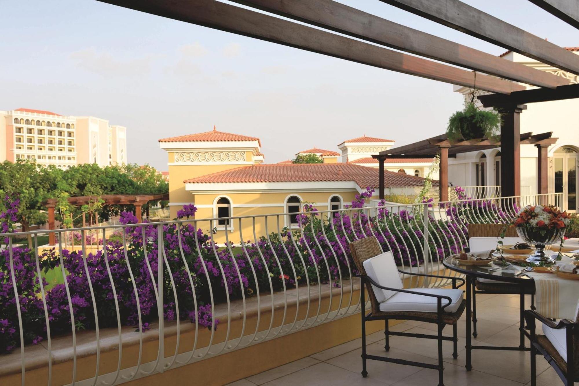 Station touristique The Ritz-carlton Abu Dhabi, Grand Canal
