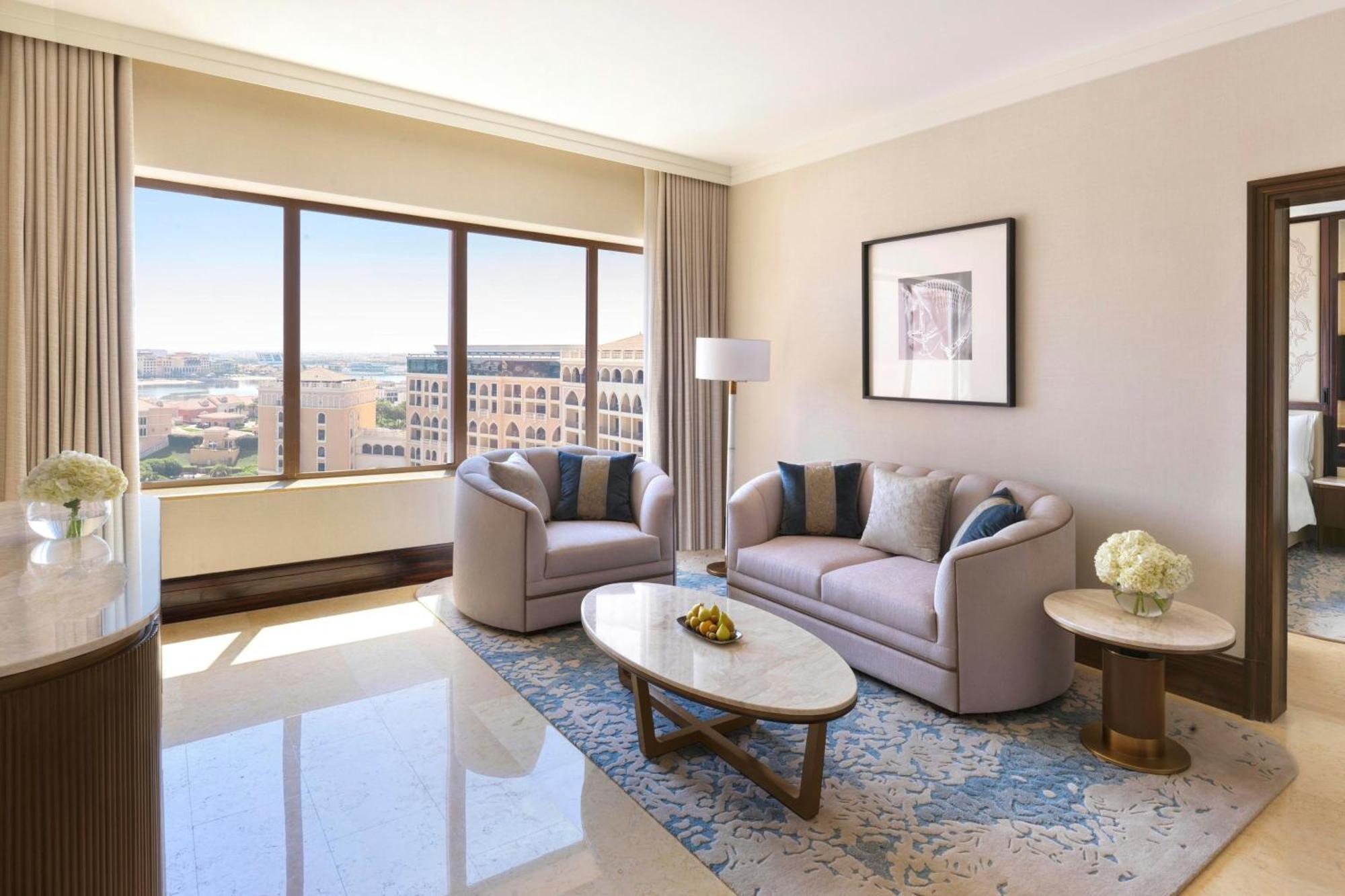 Resort The Ritz-carlton Abu Dhabi, Grand Canal 5*