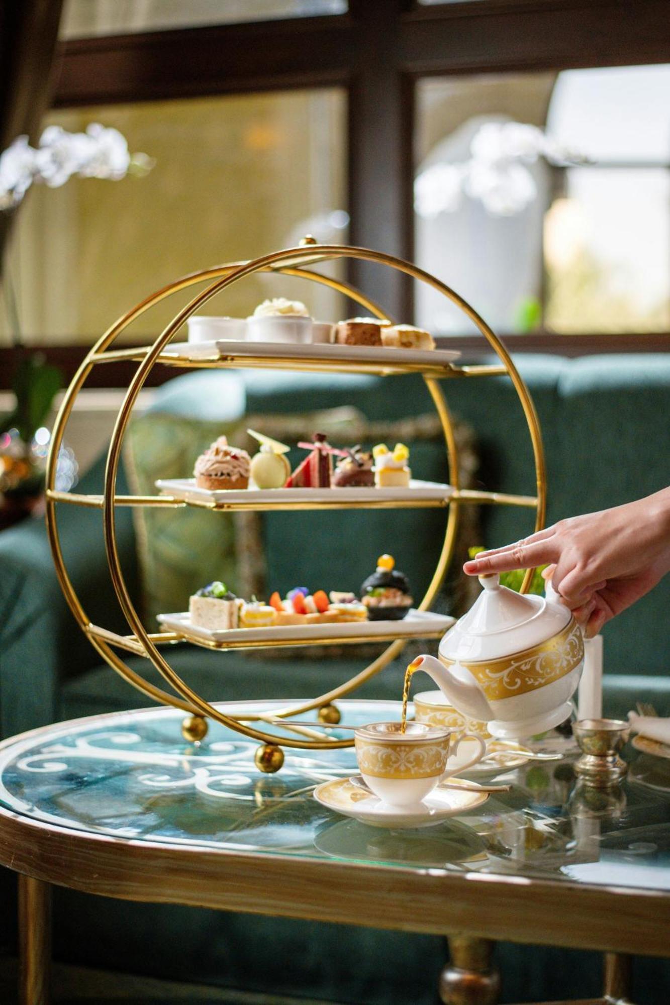 The Ritz-carlton Abu Dhabi, Grand Canal Station touristique 5*